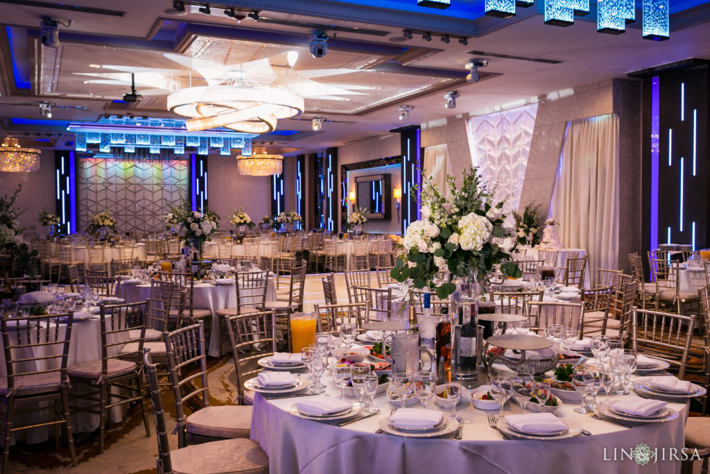 De Luxe Banquet Hall