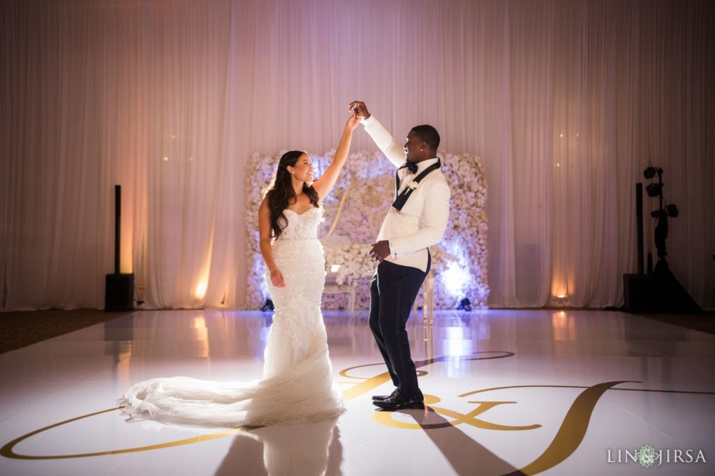 50 Romantic First Dance Songs for Weddings