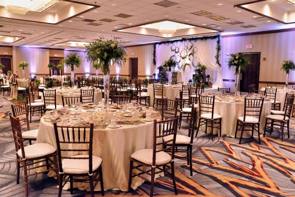 DoubleTree by Hilton Chicago-Alsip