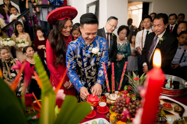 Tea Ceremony Pictures from Chinese and Vietnamese Weddings