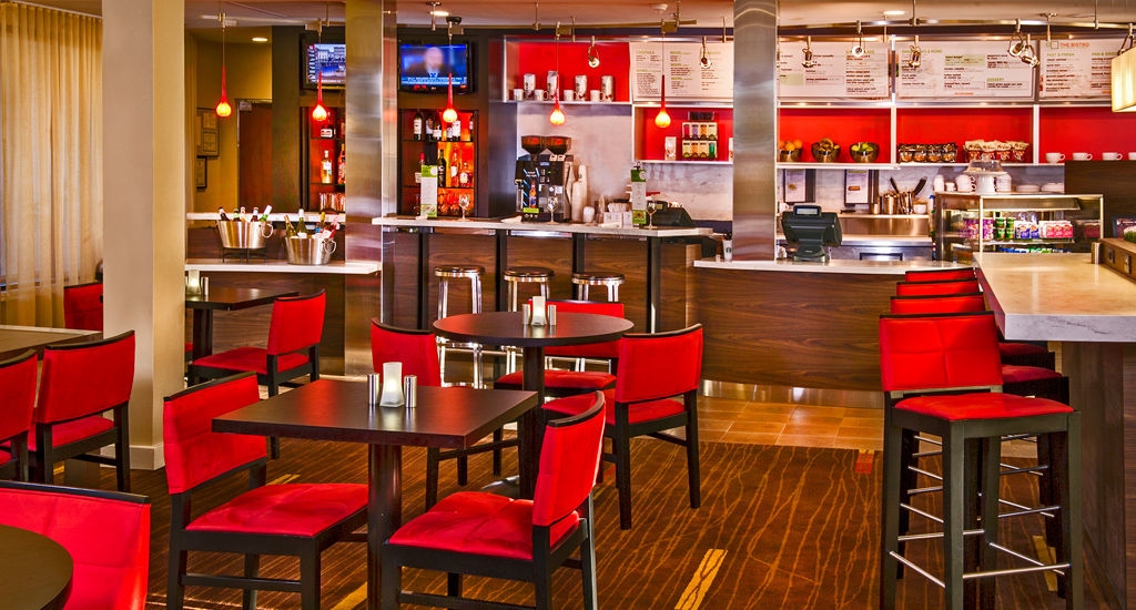 Courtyard by Marriott Hampton Coliseum Central