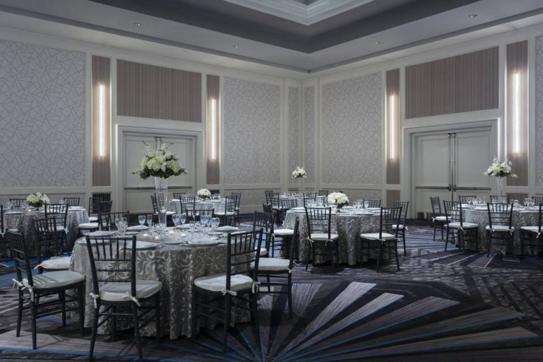 crystal gateway marriott wedding venue