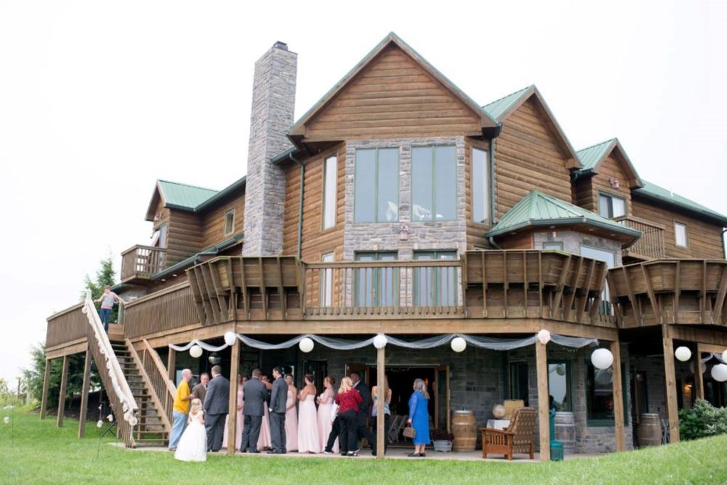 Elk Creek Vineyards