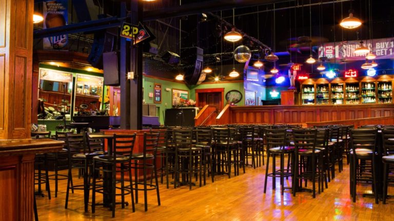 howl at the moon wedding venue