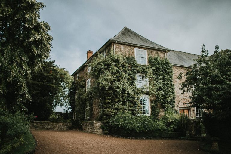 Dewsall Court