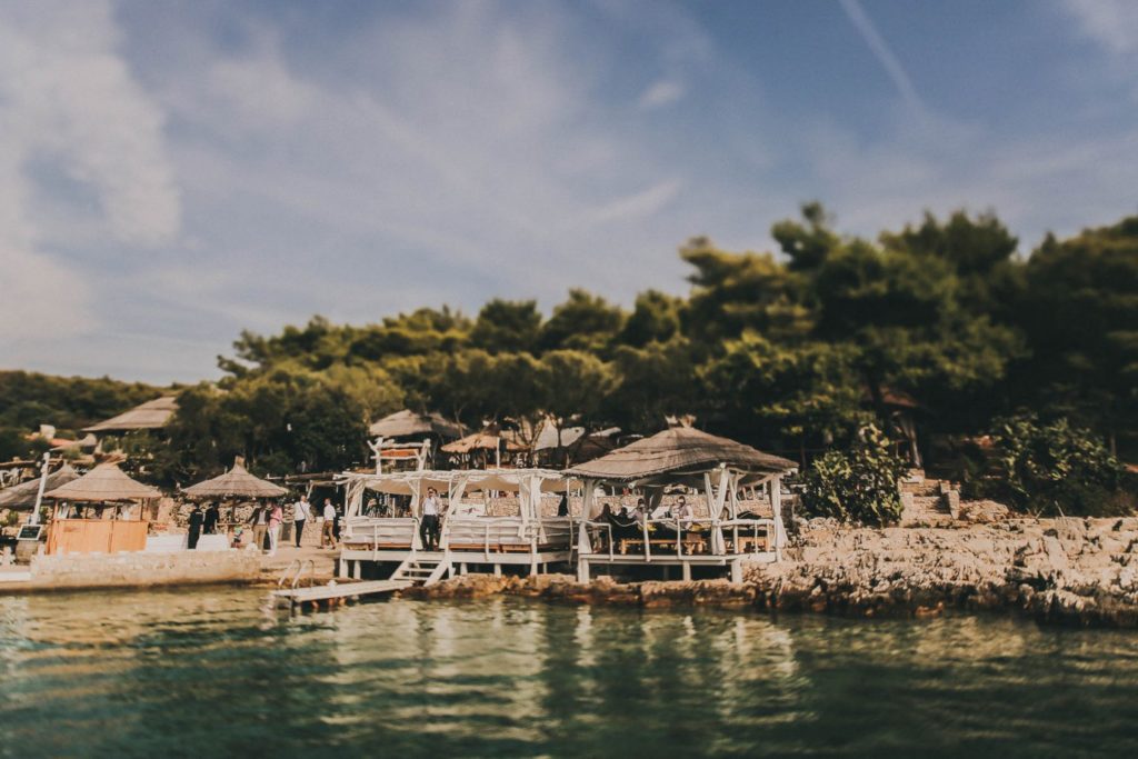 Laganini Lounge Bar and Fish House