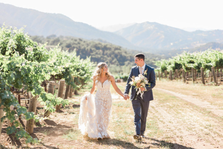 joullian vineyards tee and rebecca photography