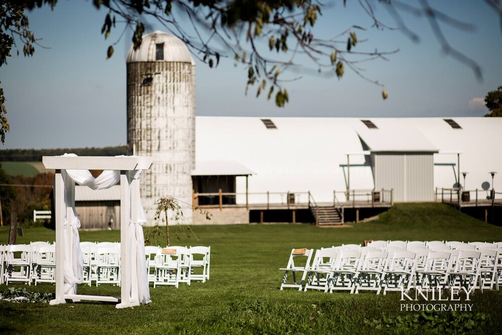 Double M Schuster Barn