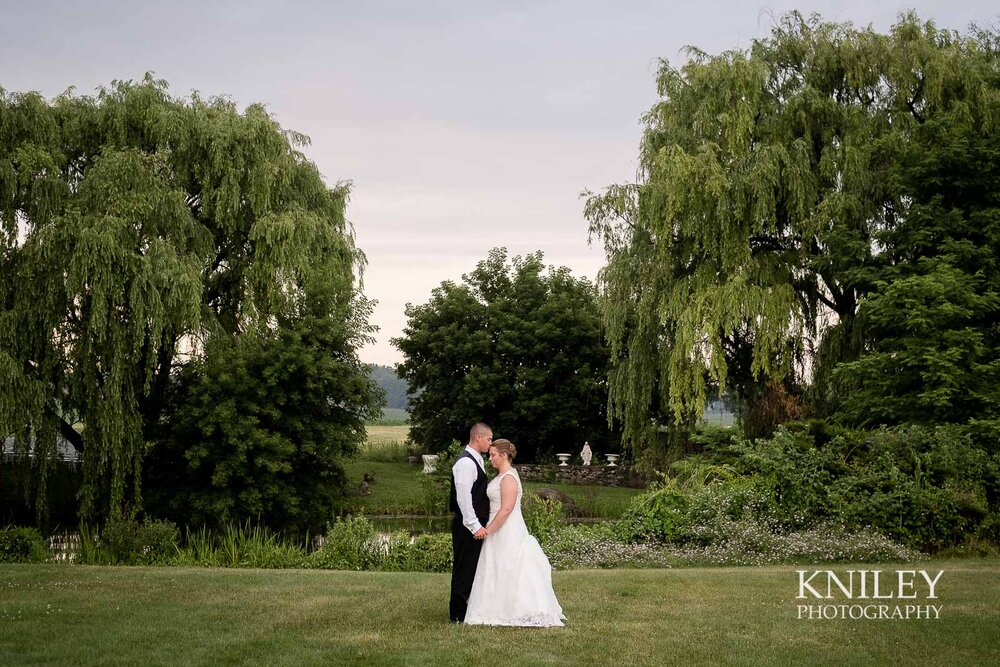 wedding barn kniley photography