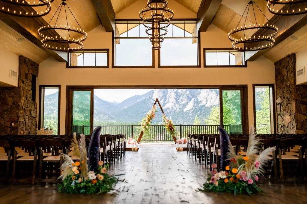 Black Canyon Inn