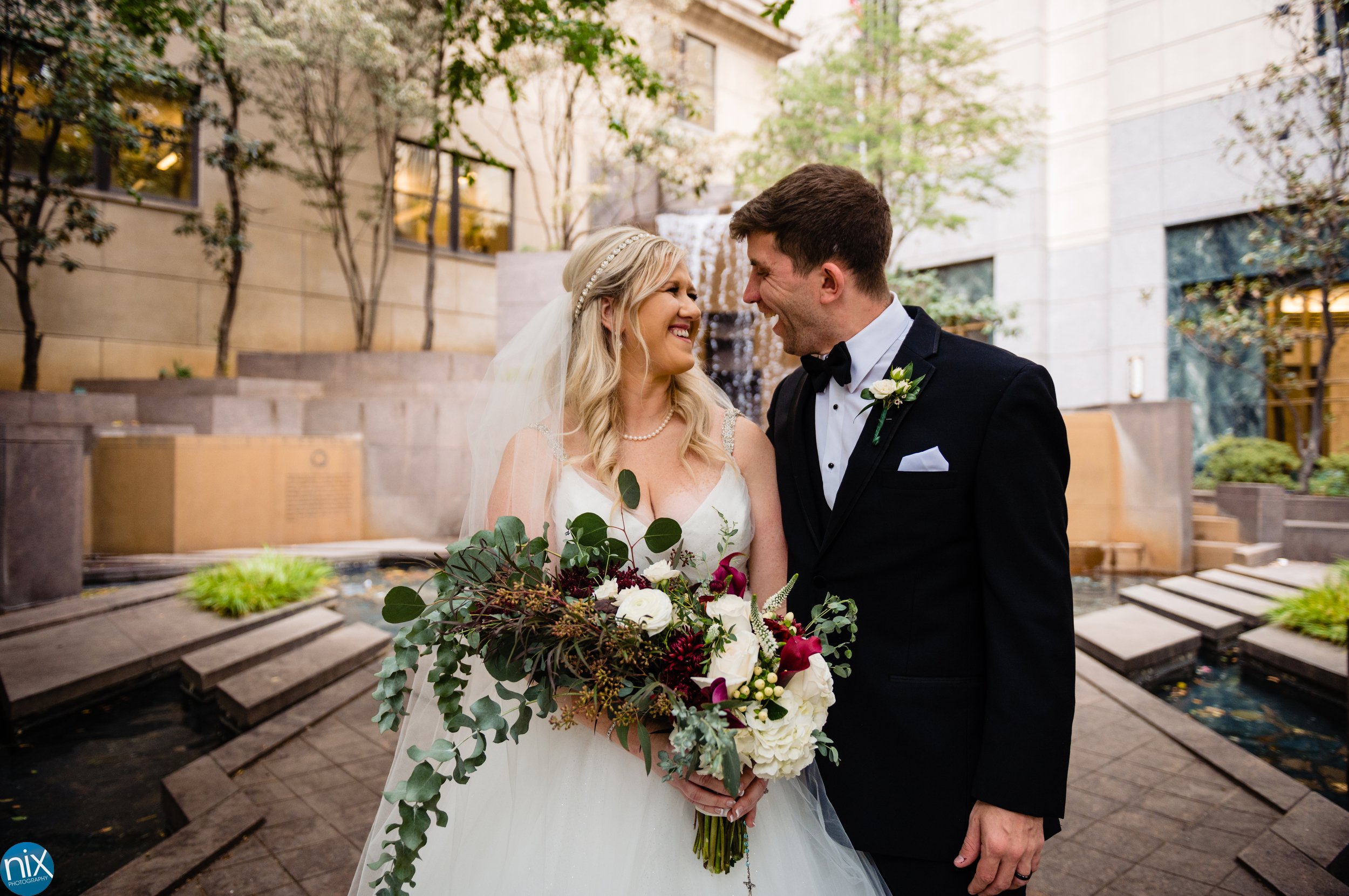 brideandgroomincharlottenorthcarolina