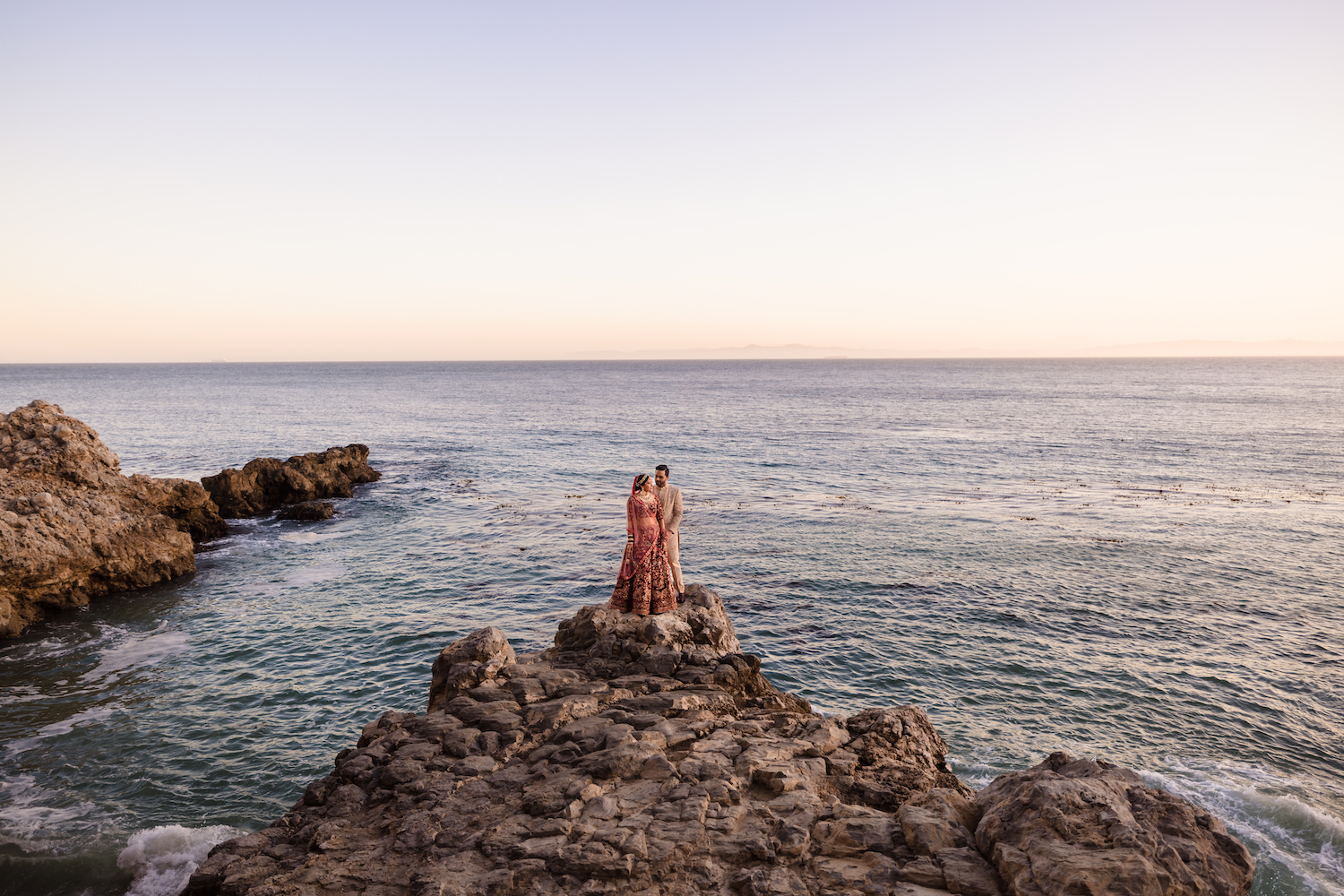 20+ Stunning Beach Photoshoot Examples and Tips