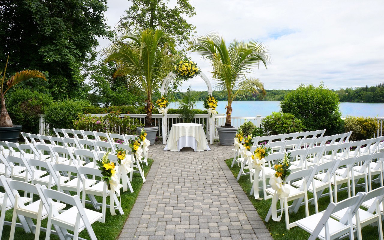 Beach Club Estate