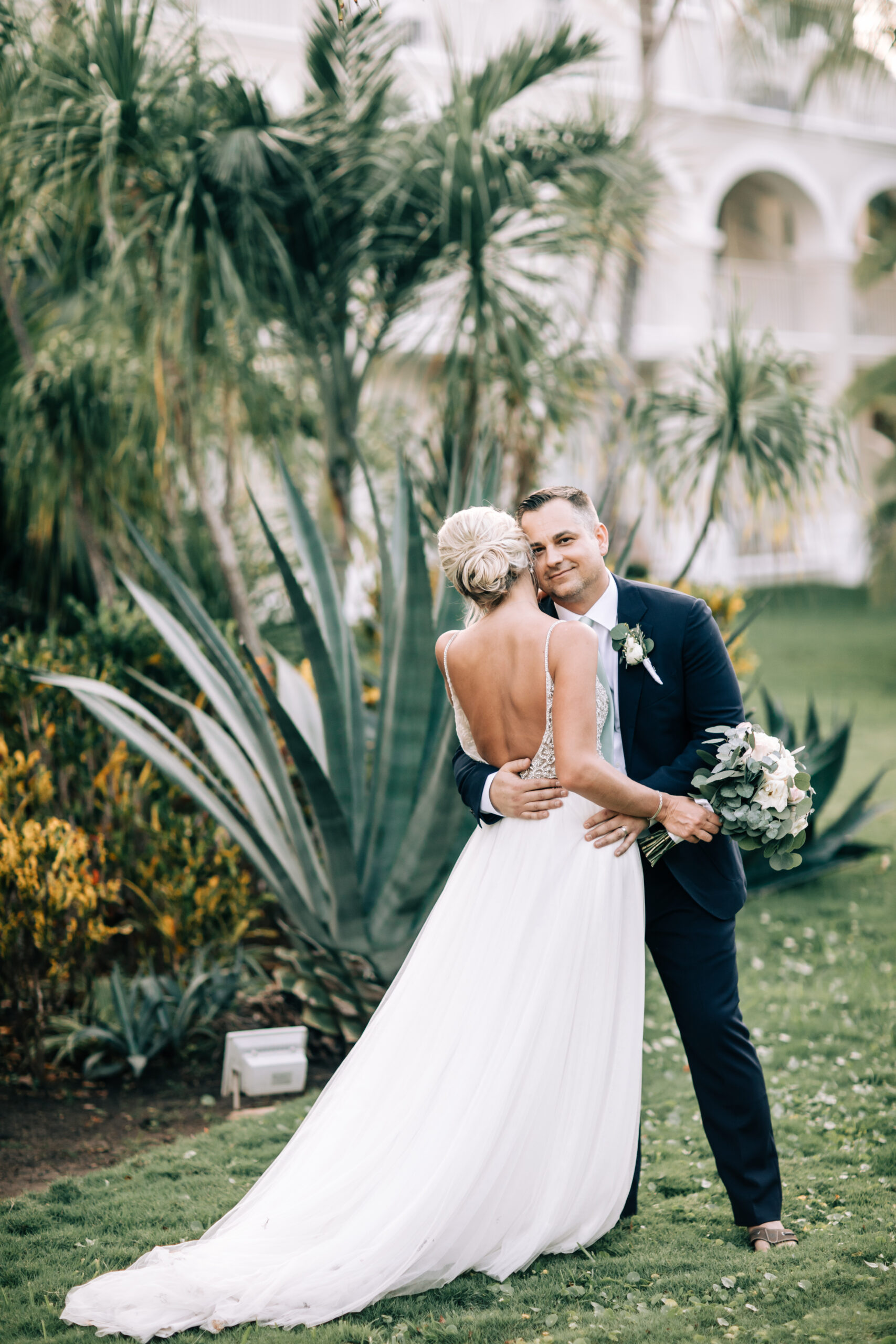 Wedding Society by Olga Thomas