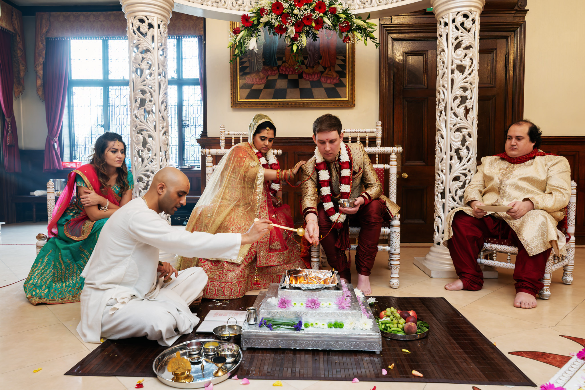 Hare Krishna Temple Watford – ISKCON Bhaktivedanta Manor