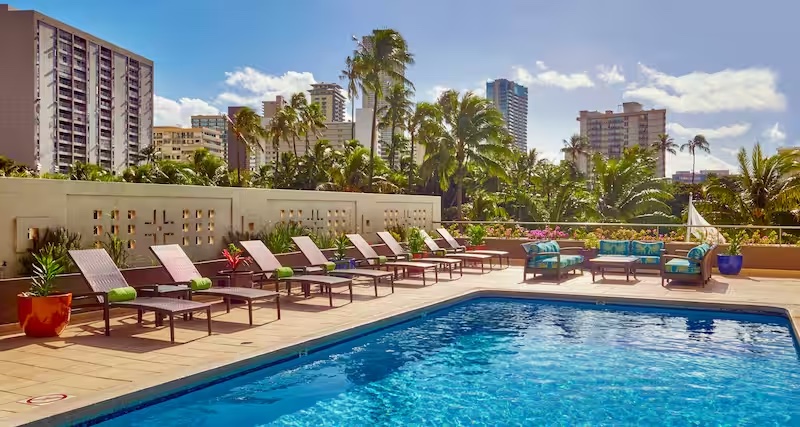 Doubletree by Hilton Alana – Waikiki Beach