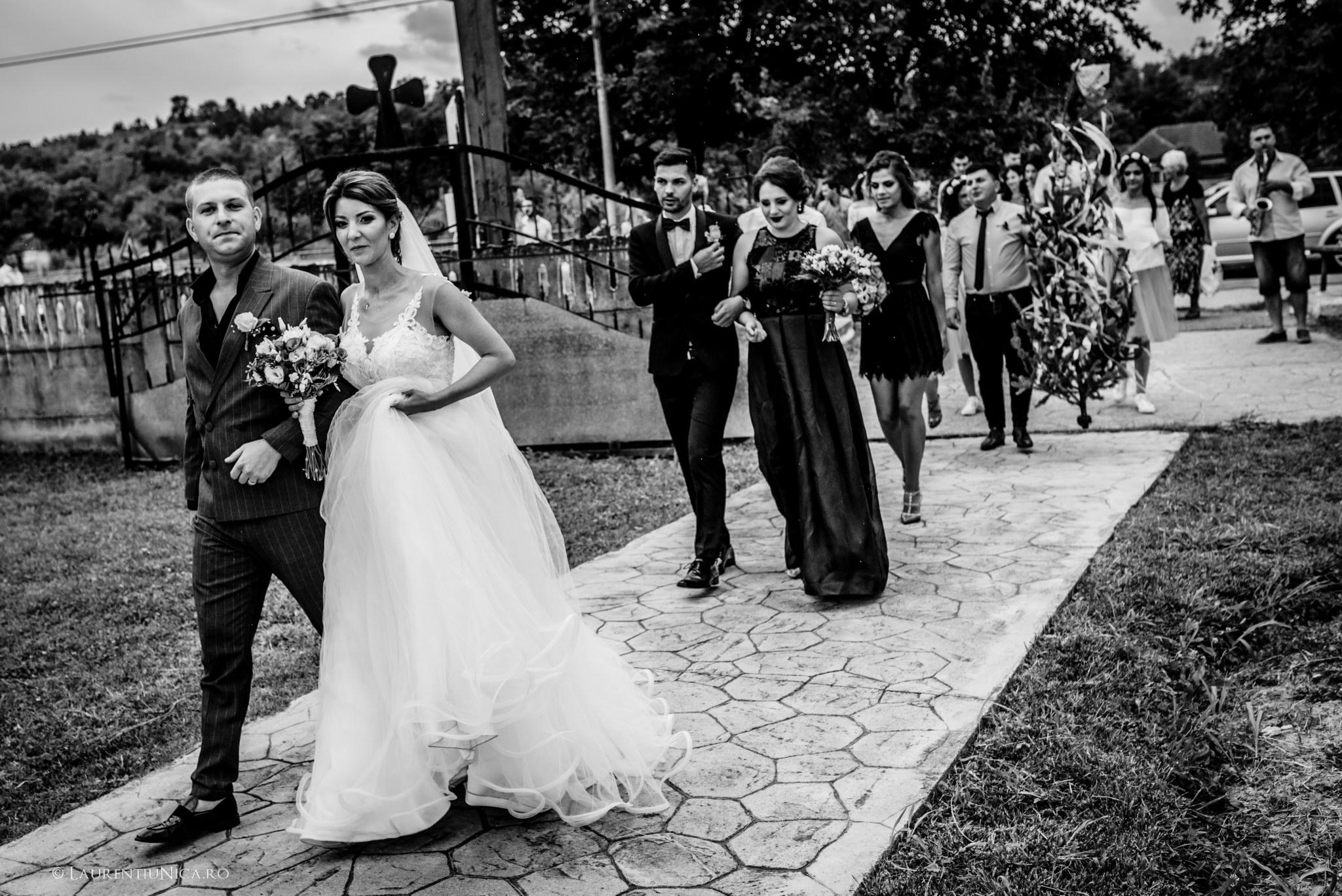 Mănăstirea Strâmba-Jiu