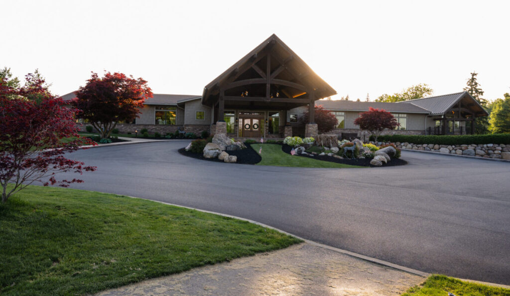 Deerfield Golf & Country Club