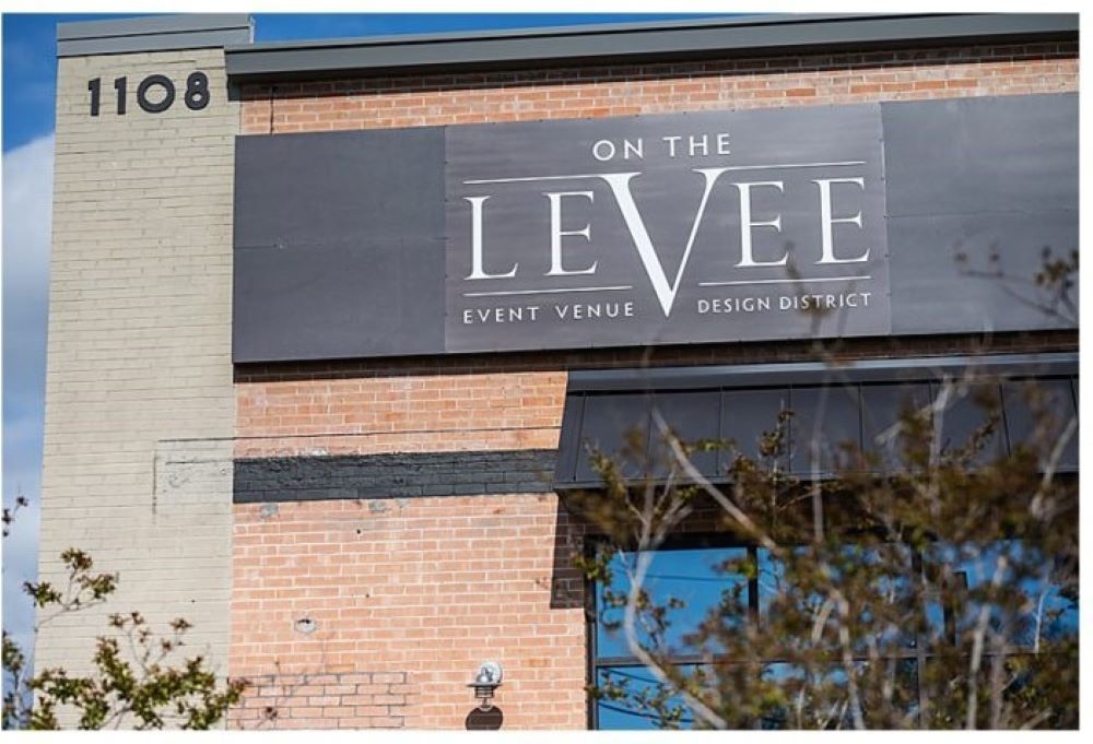 On The Leeve