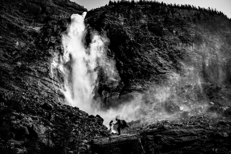 30+ waterfall wedding pictures for Your Inspiration