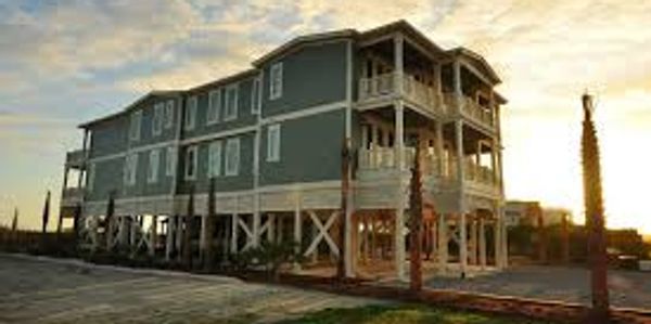 Southern Charm of Holden Beach