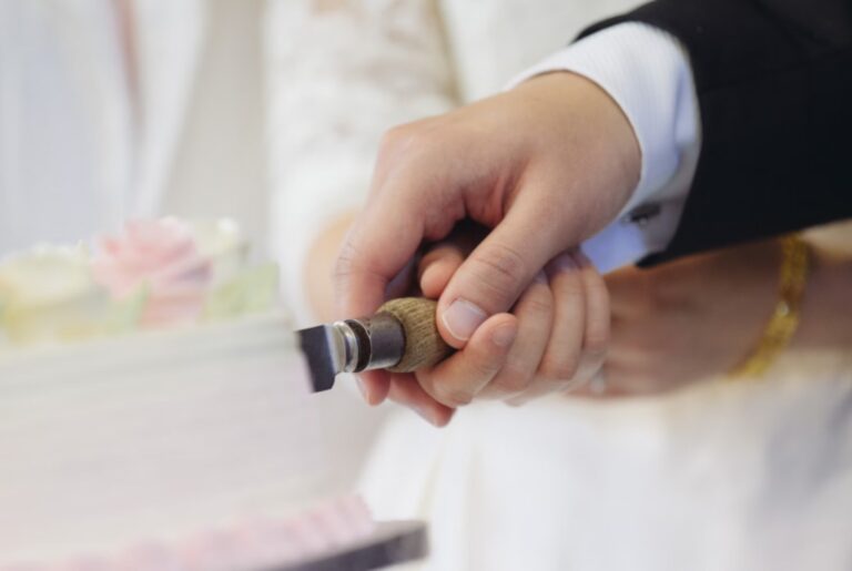 Top 5 Wedding Cake Cutting Songs From Popular Genres
