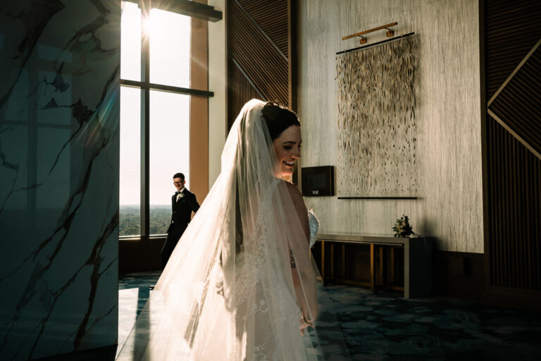 30 Stunning Wedding Photos Using Hard Light