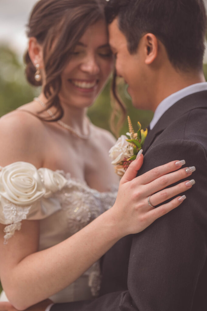 compression-wedding-life-and-lights-photography-scaled-1-681x1024.jpg