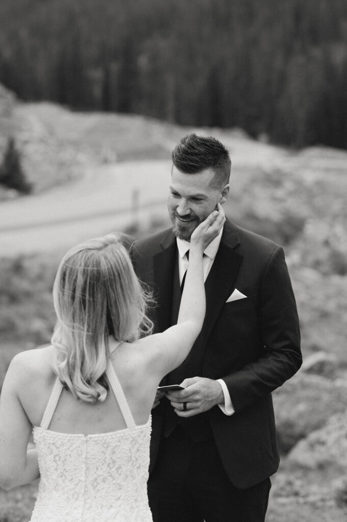 compression-wedding-sokol-and-co-photo-681x1024.jpg