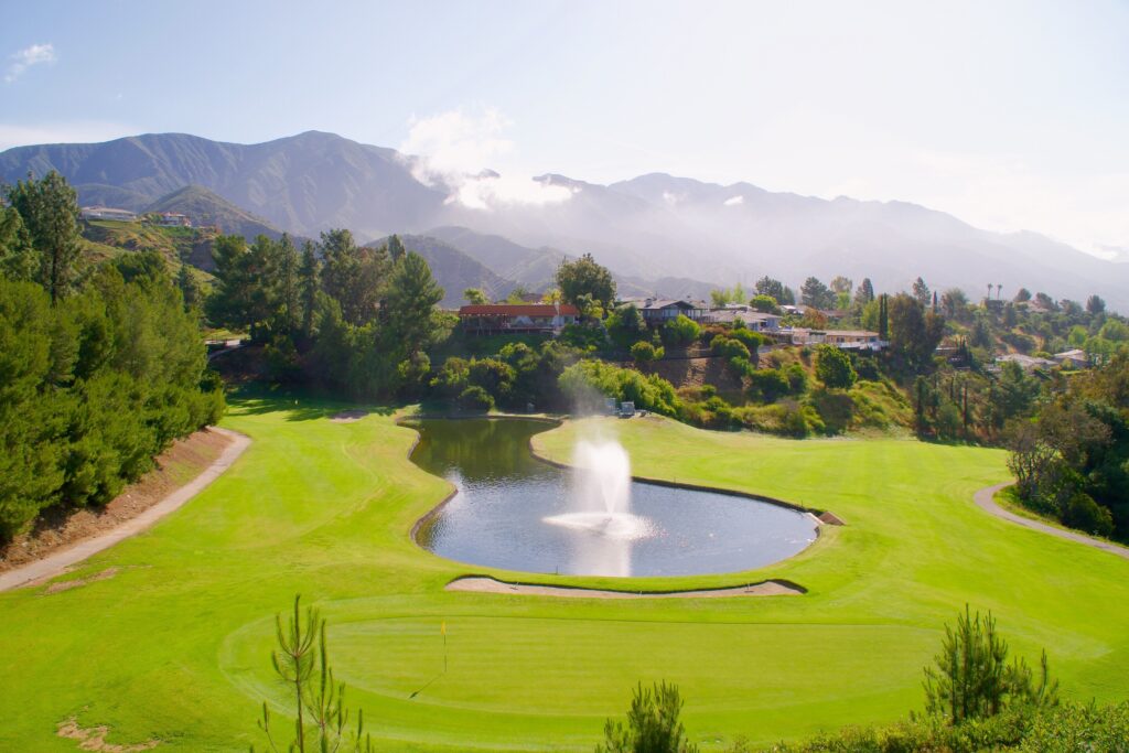La Canada Flintridge Country Club
