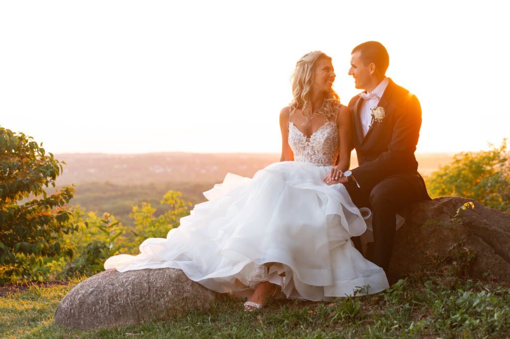 seated-wedding-pose-Roc-Focus-1024x681.jpg