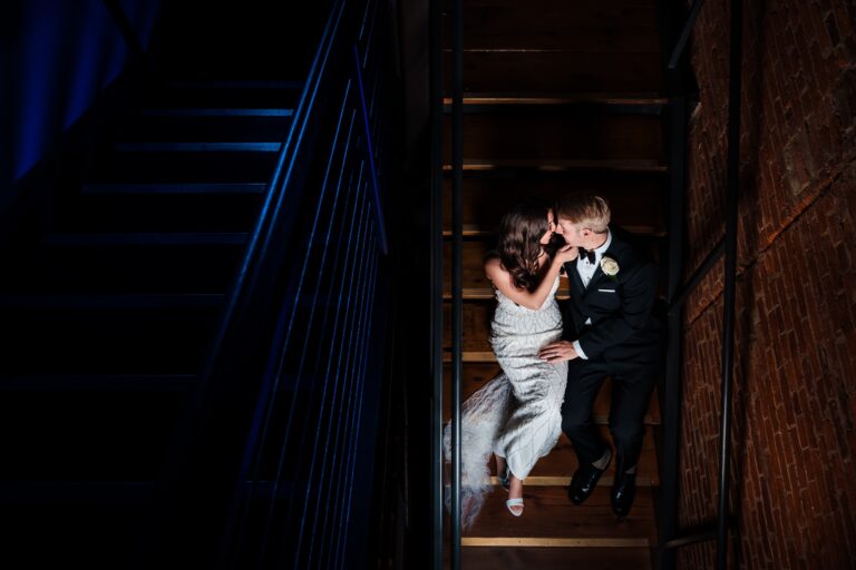 14 Creative Seated Pose Ideas for Engagement and Wedding Photography