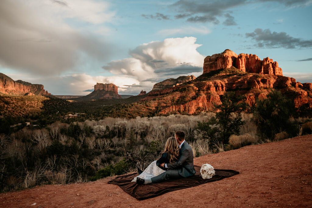 seated-wedding-pose-stratus-adventure-photography-1-1024x682.jpg