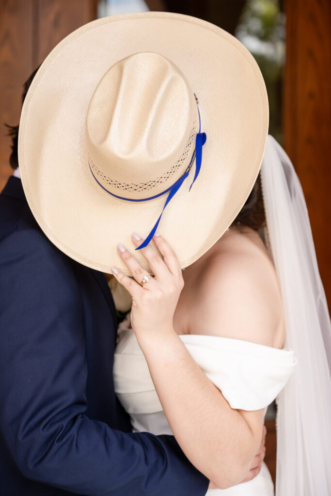boho-rustic-wedding-Luzye-Photography-1-scaled-1-683x1024.jpg