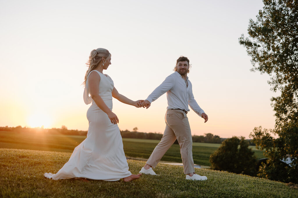 walking-running-pose-laura-skebba-photography-2-1024x682.jpg