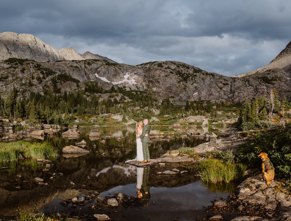 sunrise-elopement-photography-Vows-and-Peaks-Submission-15.jpg