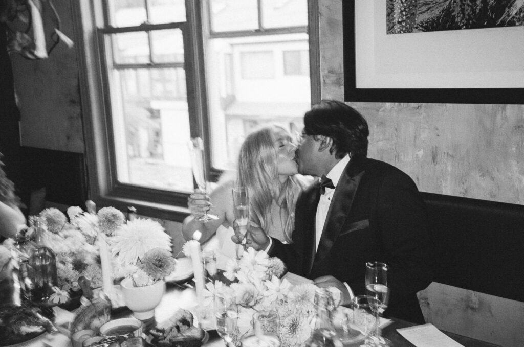 blurry-wedding-photo-larsenphotoco-2-1024x679.jpg