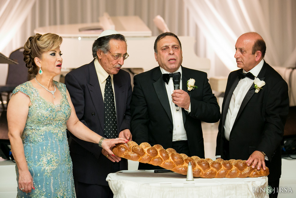 challah-jewish-wedding.jpeg
